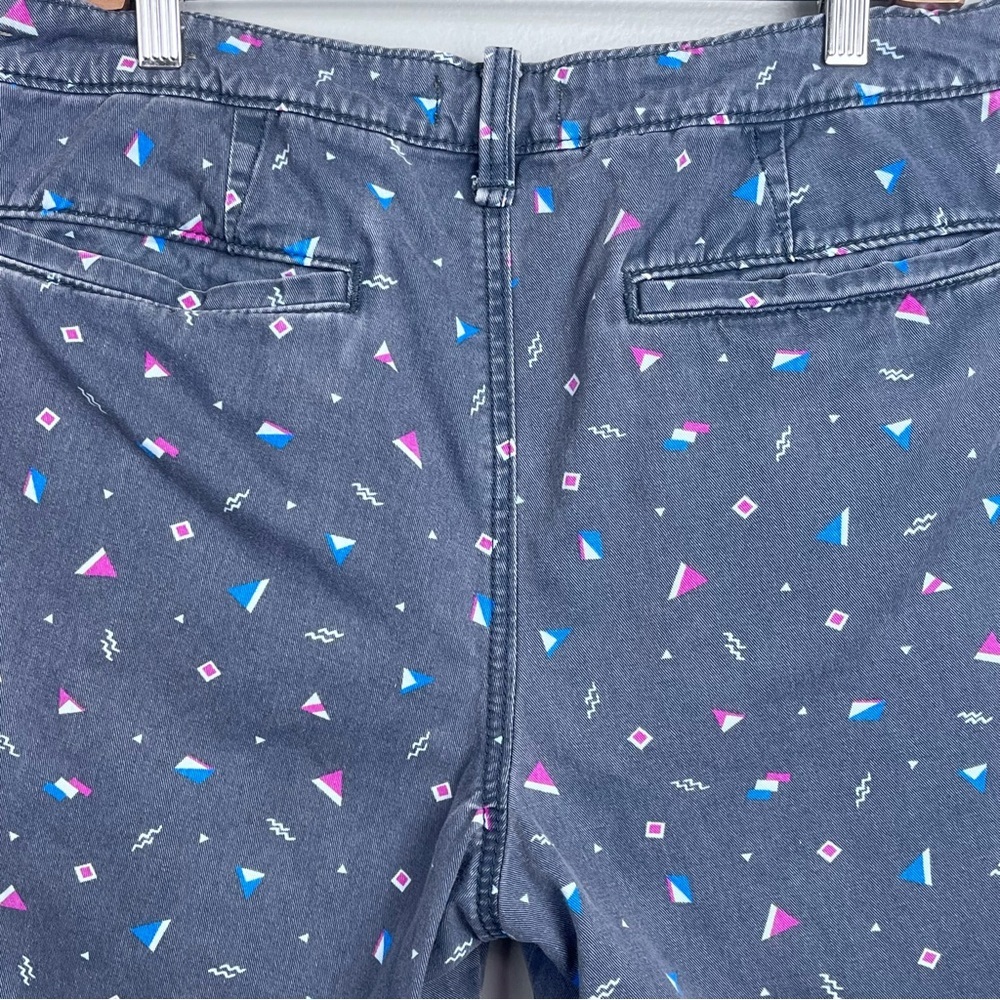 Hollister Men's 80's Allover Print 100% Cotton, Button Fly Shorts Size 34; Party - Picture 4 of 13